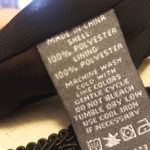 Vince Camuto flirty skirt - Picture 7 of 7